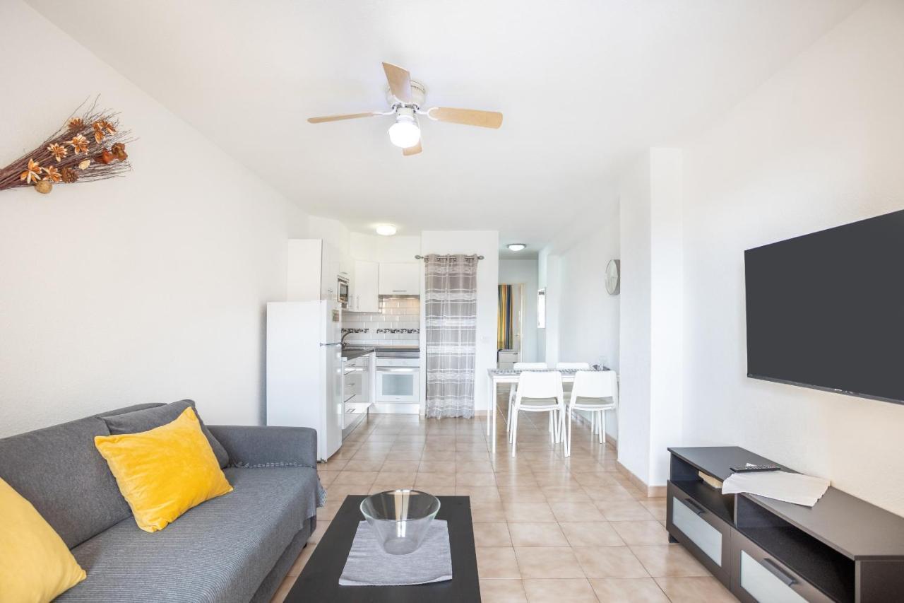 Castle Harbour Matthew'S Flat Los Cristianos By Lovetenerife Exterior photo