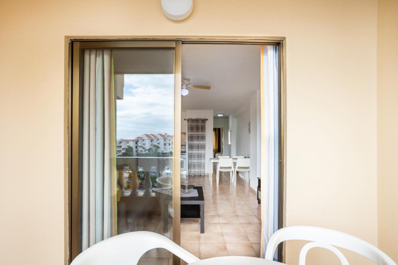 Castle Harbour Matthew'S Flat Los Cristianos By Lovetenerife Exterior photo