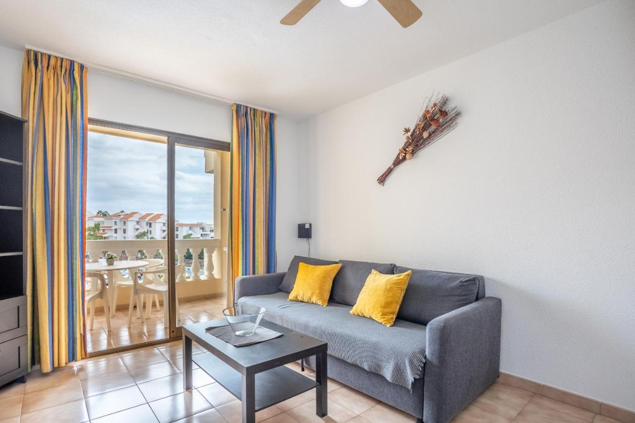 Castle Harbour Matthew'S Flat Los Cristianos By Lovetenerife Exterior photo