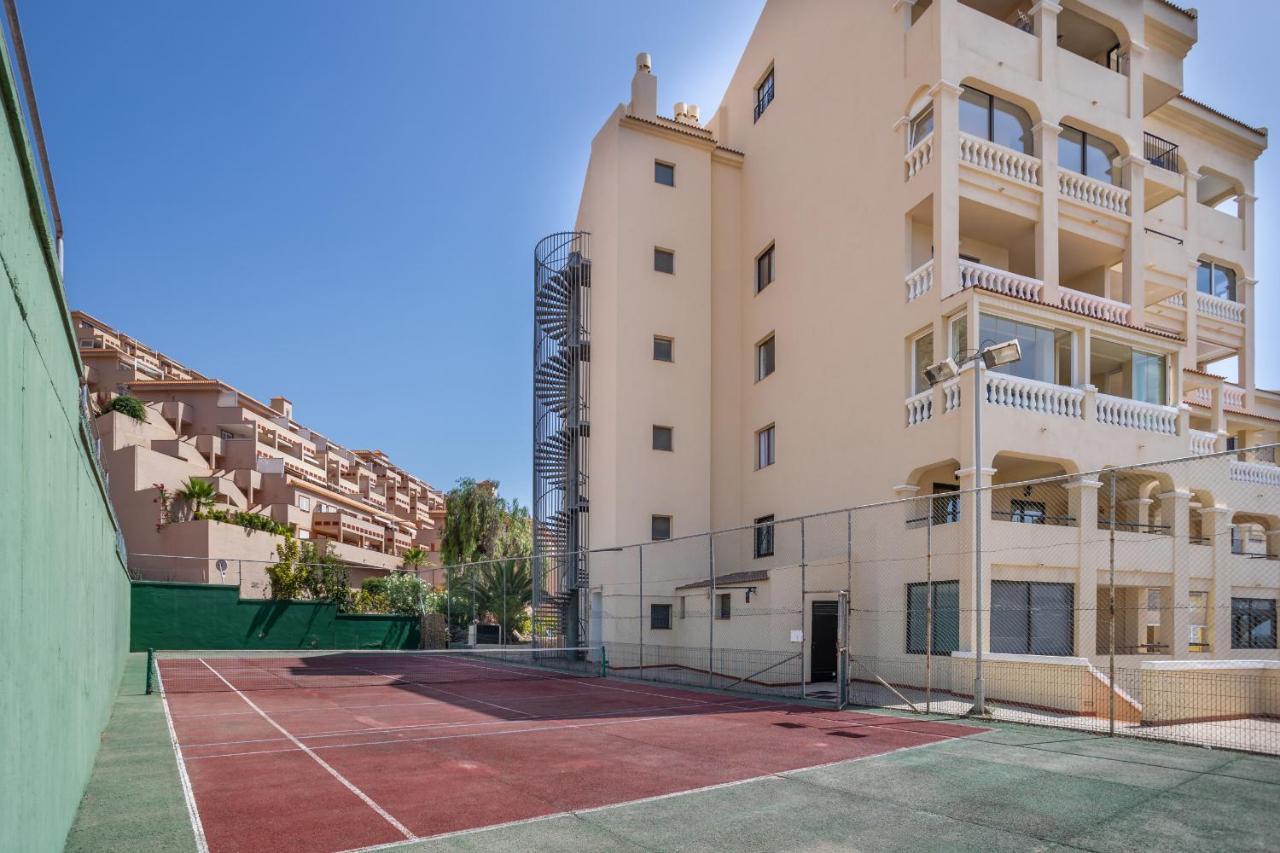 Castle Harbour Matthew'S Flat Los Cristianos By Lovetenerife Exterior photo