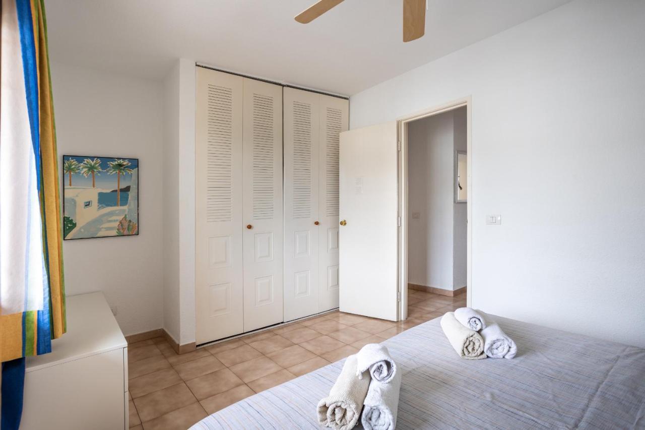 Castle Harbour Matthew'S Flat Los Cristianos By Lovetenerife Exterior photo